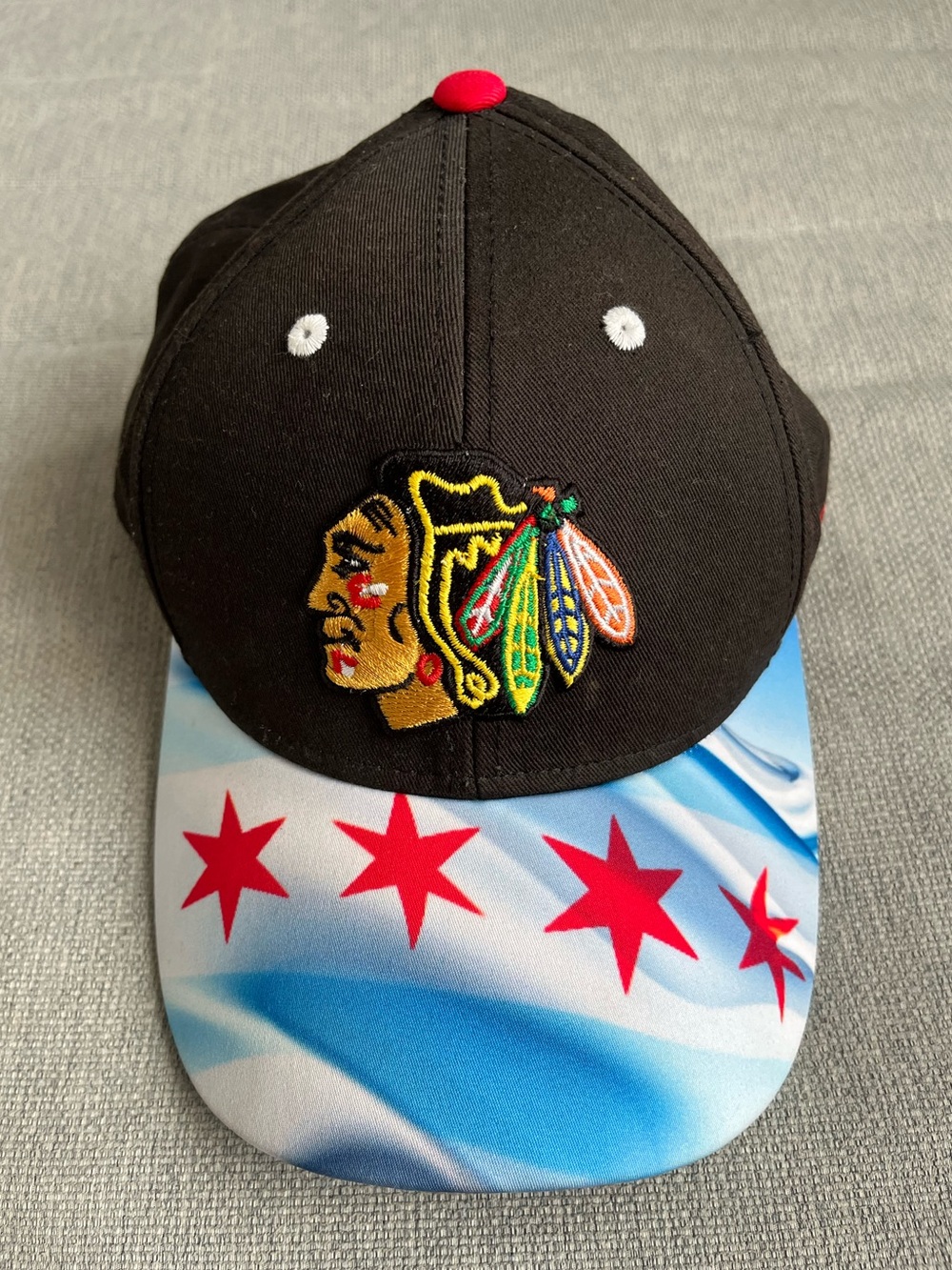 Chicago Blackhawks Snapback "Face Off" 2014 City Of Chicago Flag Reebok Unisex